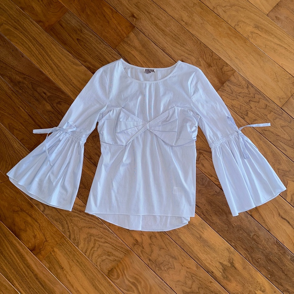 Chelsea 28 top/long sleeve shirt.